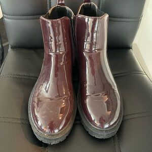 Burgundy Chelsea Rainboots- Size 6us